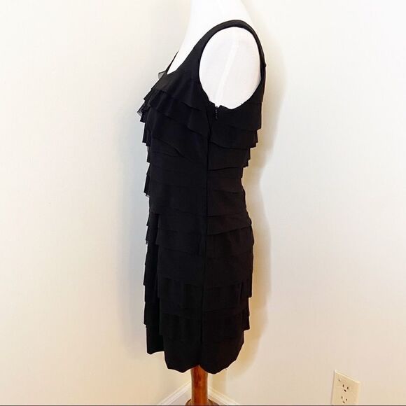 Nine West Tiered Bodycon Little Black Dress Size 6 - Picture 3 of 8